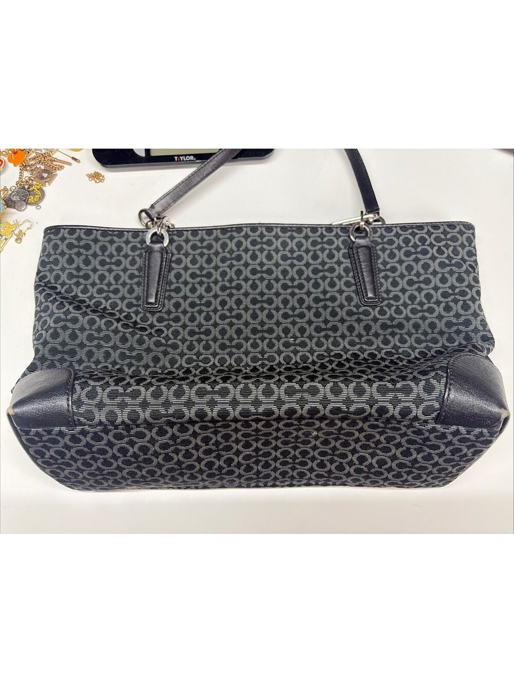 VTG Coach Madison Black OpArt Needlepoint 26767 Tote Shoulder Handbag